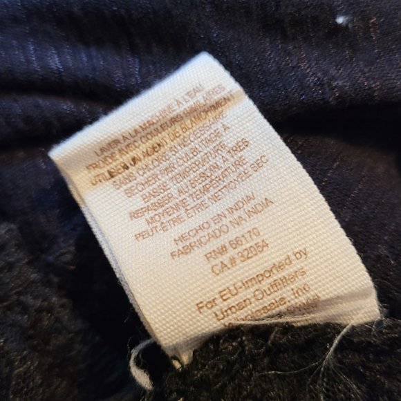 🍂 Free People South of the Equator Tassel Top - Picture 12 of 12